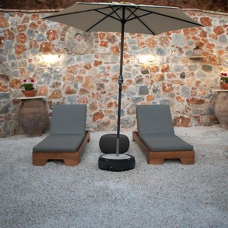 House Of Harmony Villa Kamisianá Eksteriør bilde